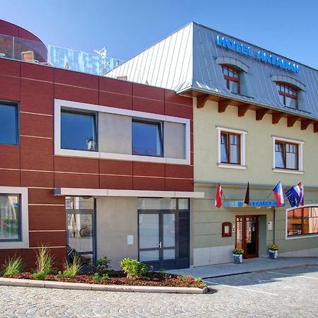 Hotel Artaban Žirovnice Eksteriør billede