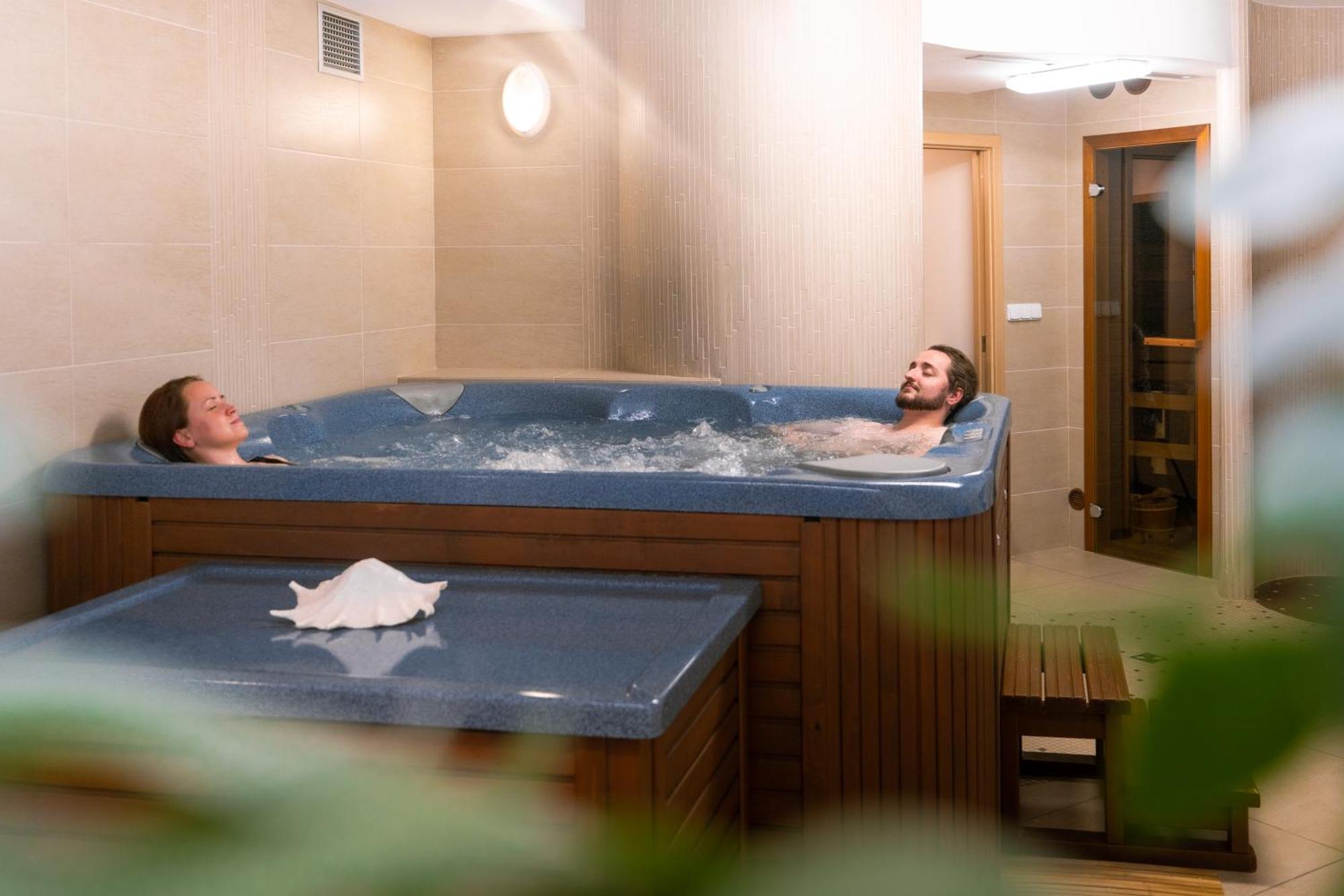 Hotel Artaban Žirovnice Eksteriør billede